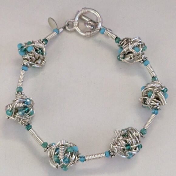 POLLIE Wire Wrapped Faceted Blue Beaded Toggle Clasp Bracelet - Picture 1 of 5